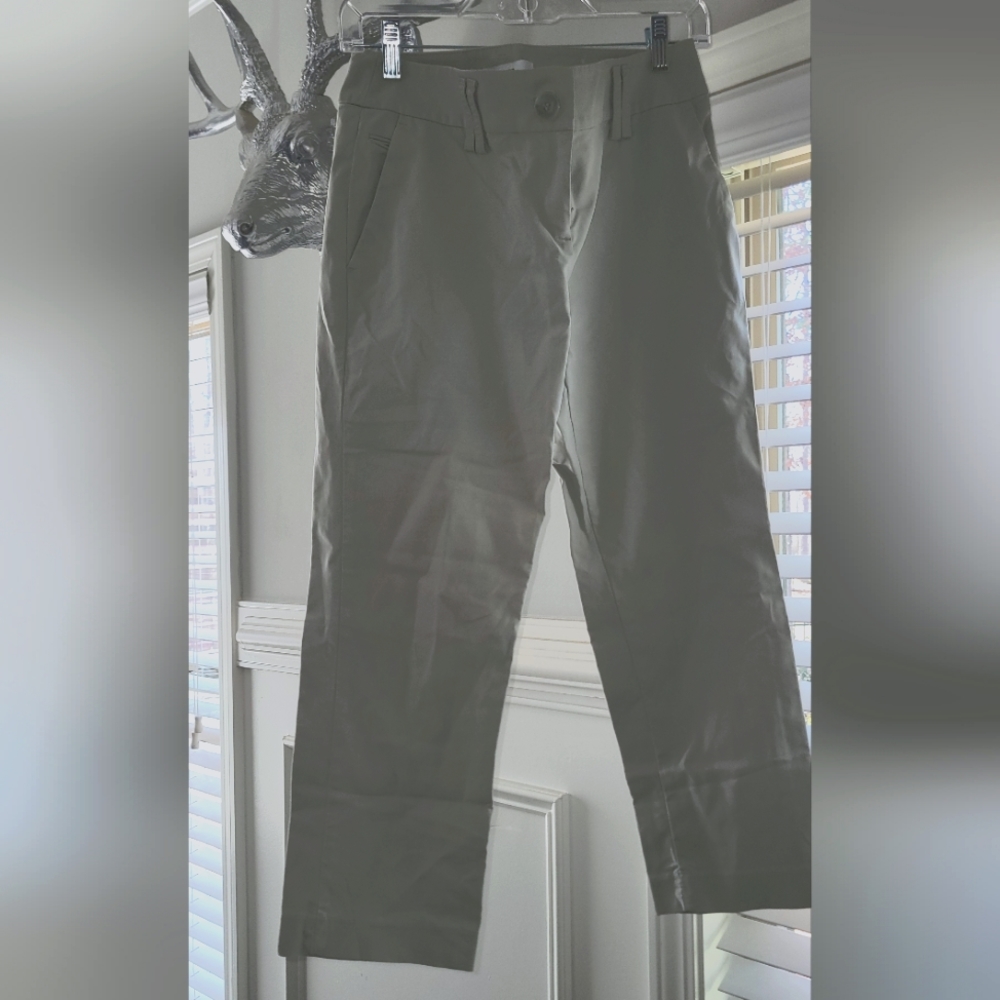 LOFT capris, Style: Julie, size 4